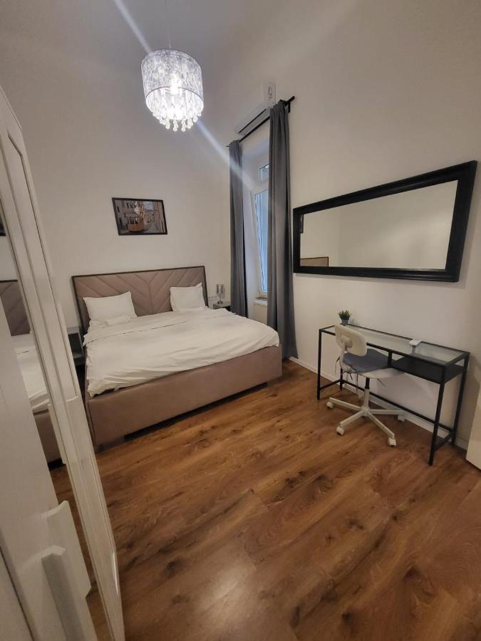 Akacfa Boutique Apartment Budapest Luaran gambar