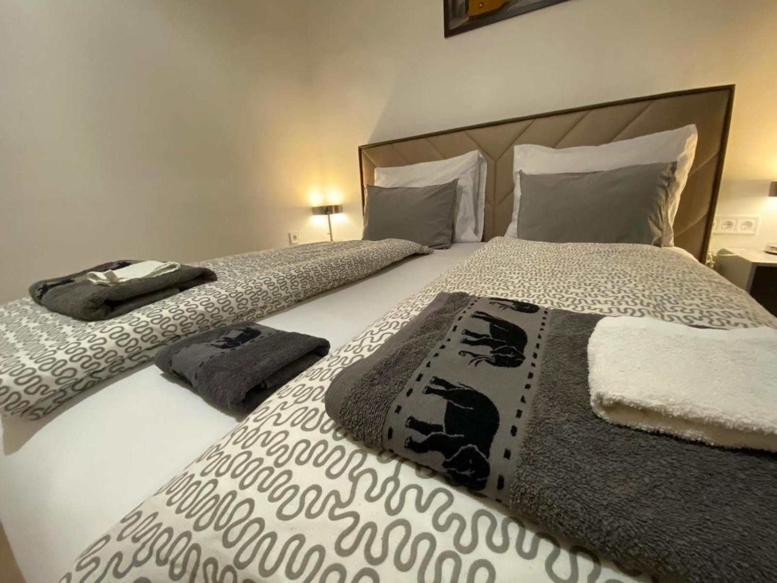 Akacfa Boutique Apartment Budapest Luaran gambar