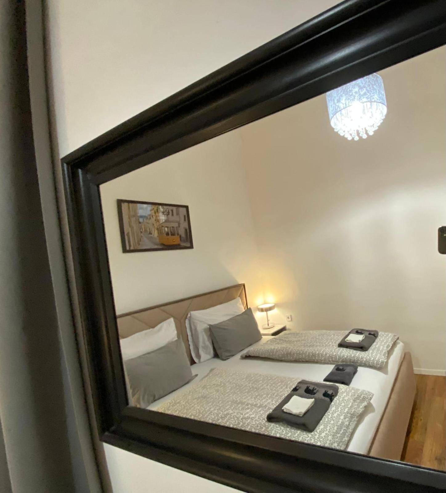 Akacfa Boutique Apartment Budapest Luaran gambar